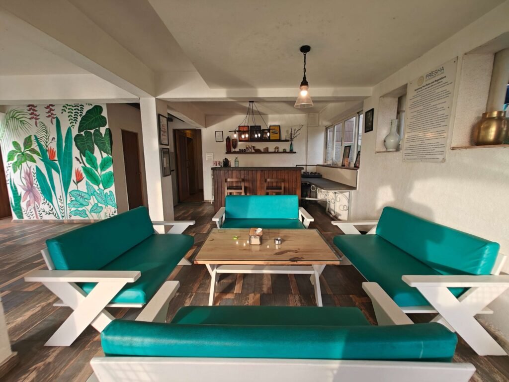 8 bhk Private Pool in Sangolda (49)